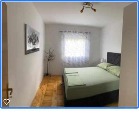 Dama Apartment