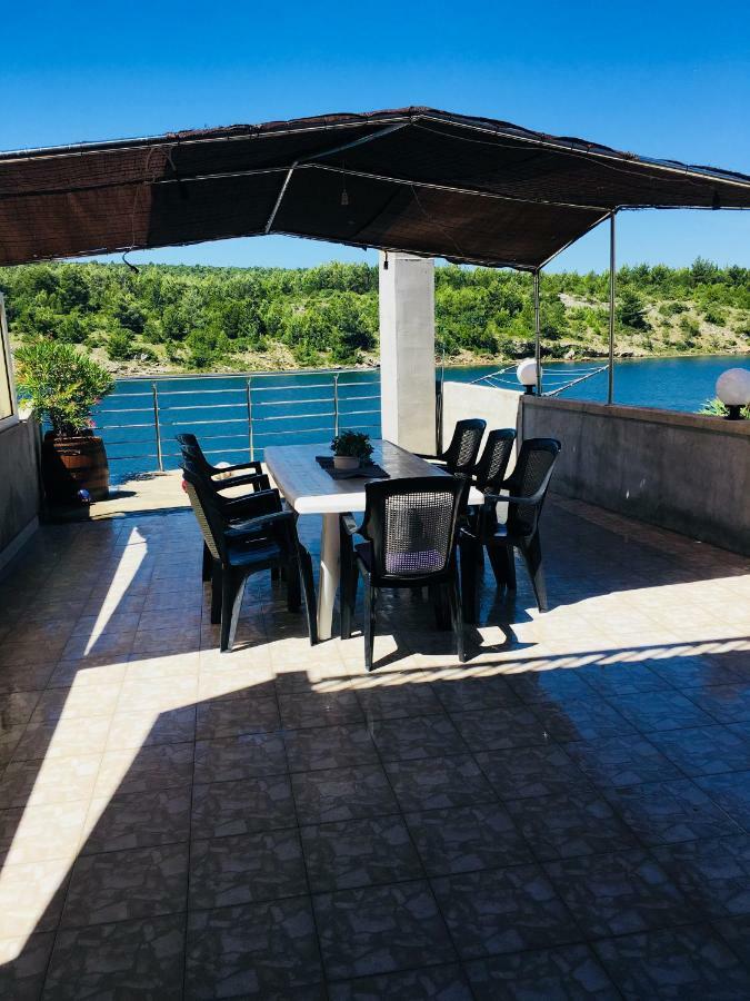 Apartment Dama *